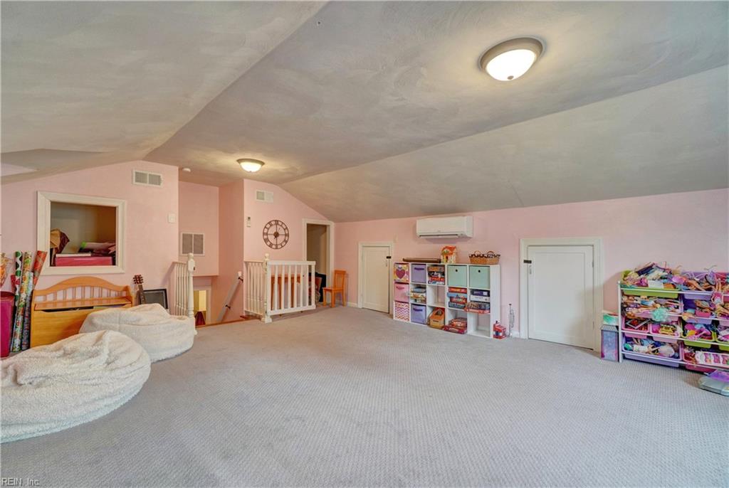 1828 Duke Of Norfolk QUAY