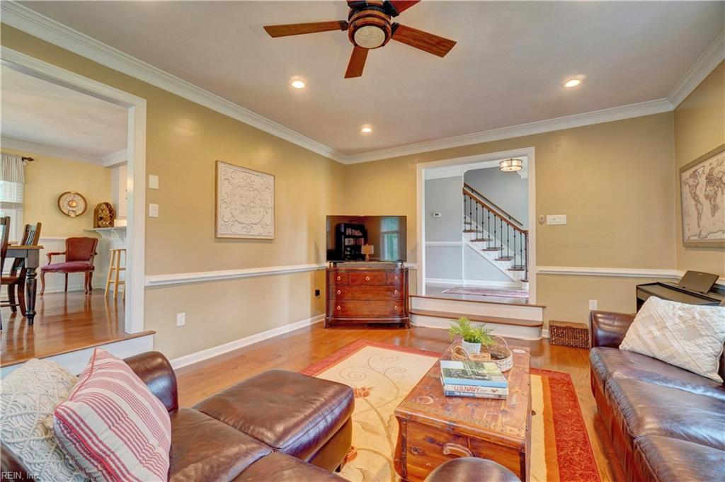 1828 Duke Of Norfolk QUAY