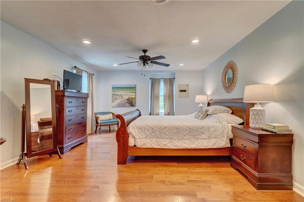 1828 Duke Of Norfolk QUAY