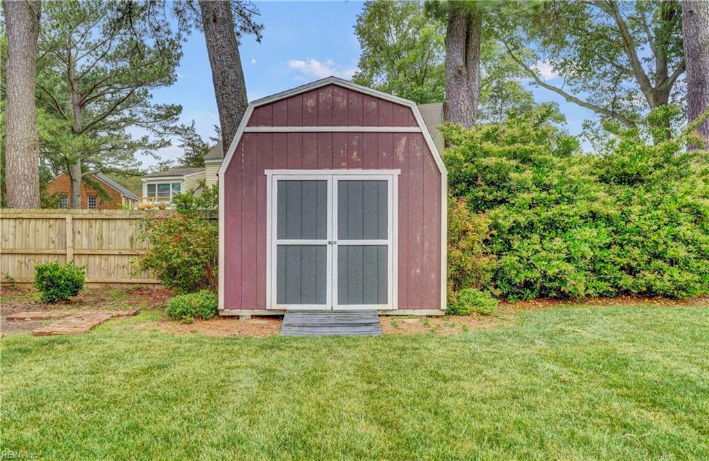 1828 Duke Of Norfolk QUAY