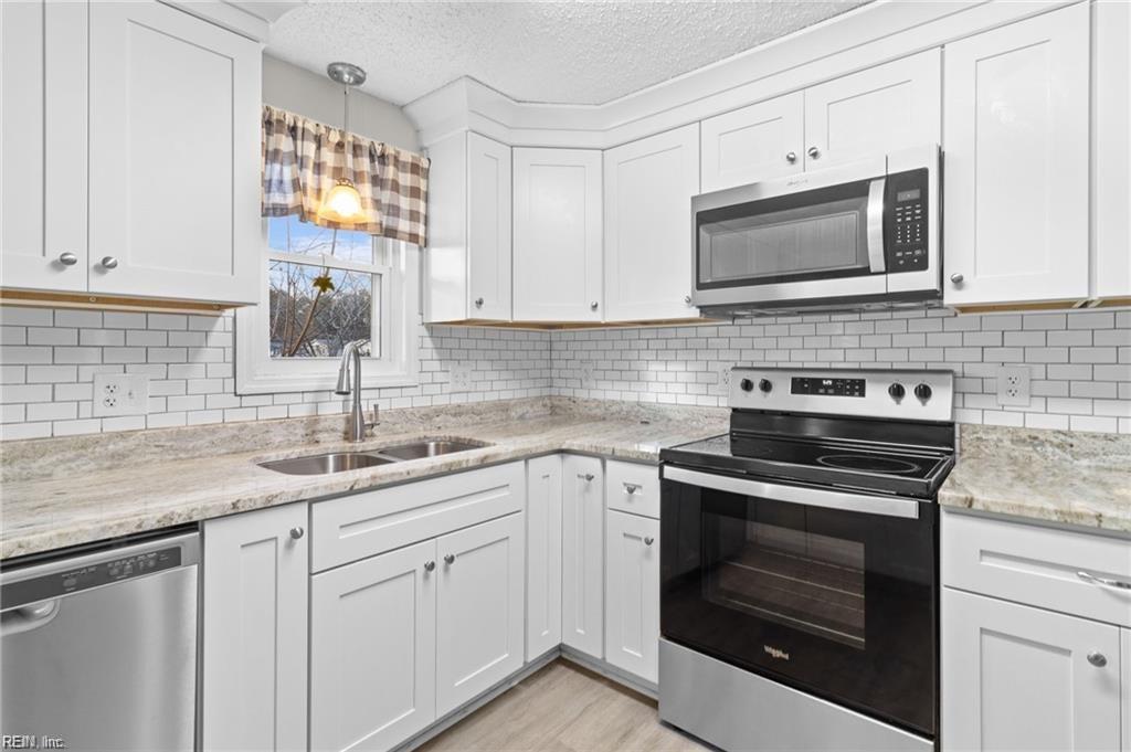 1069 Piney Marsh CT