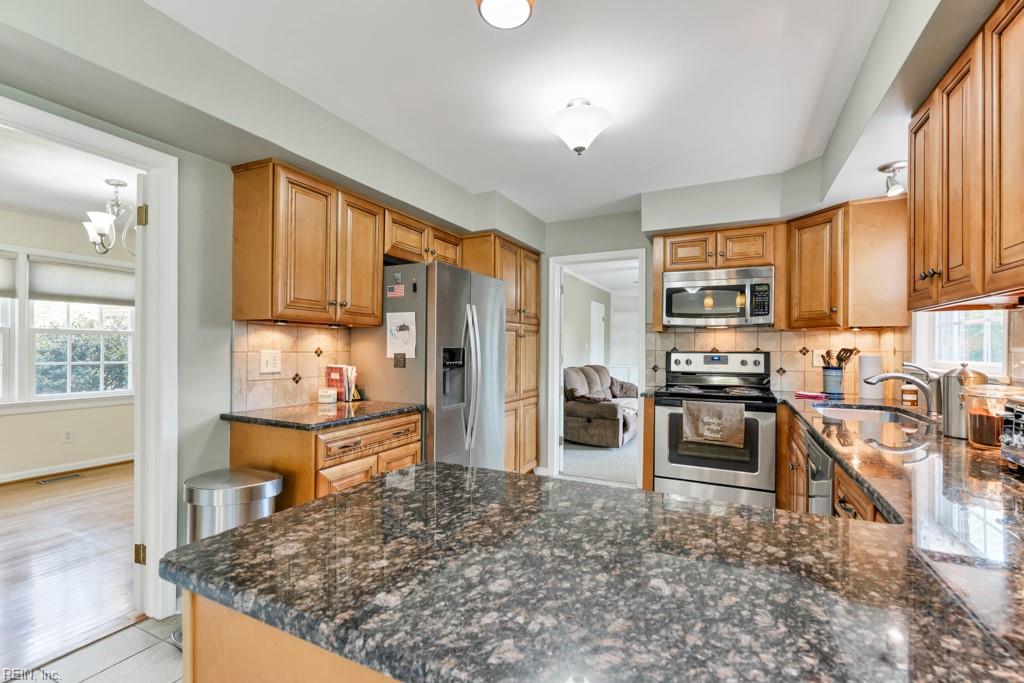 2305 Trant Lake DR