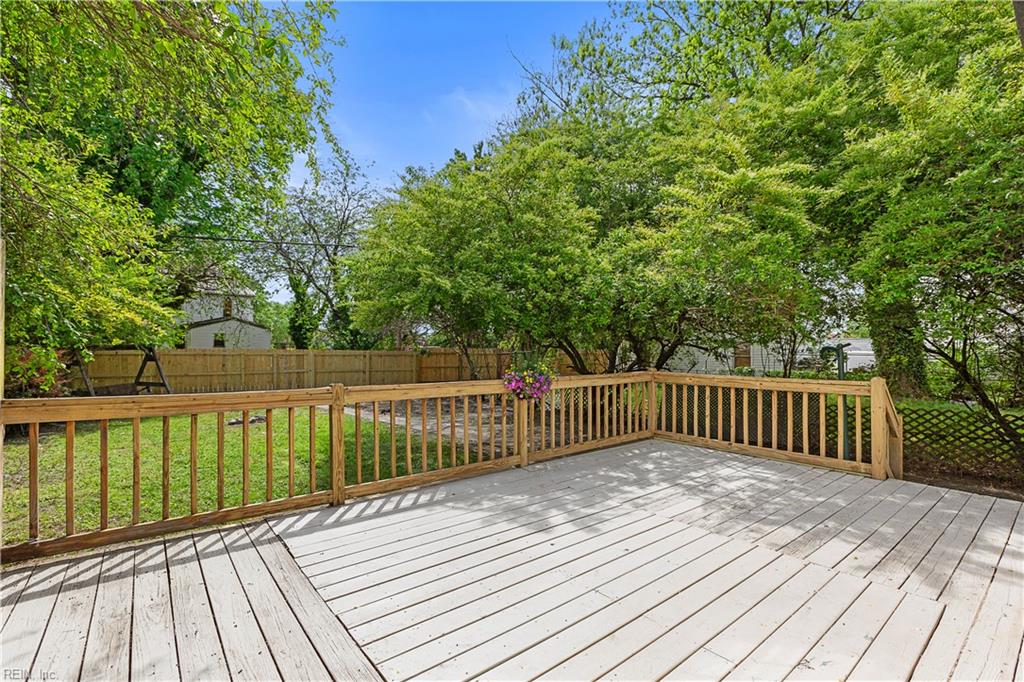 643 Mt Vernon AVE