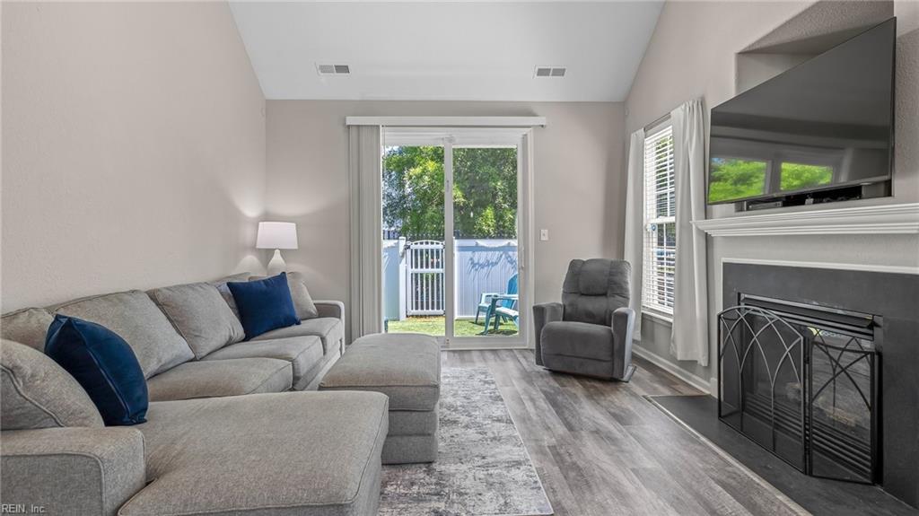 3812 Rittenberg CIR