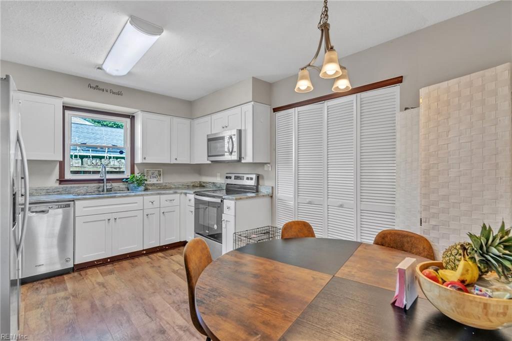 1041 Tealwood DR
