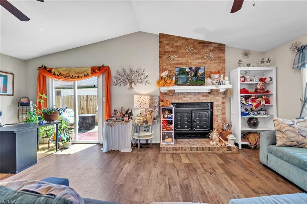 1041 Tealwood DR