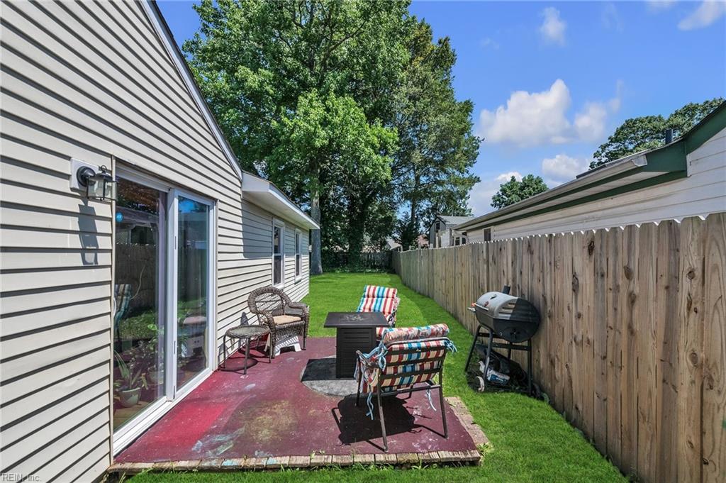 1041 Tealwood DR