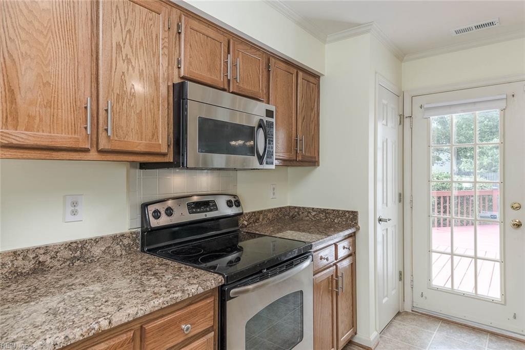 107 Ponsonby DR