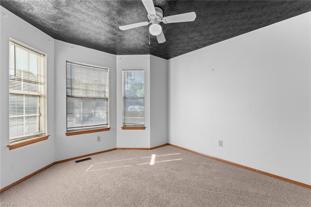 425 Lester RD 4