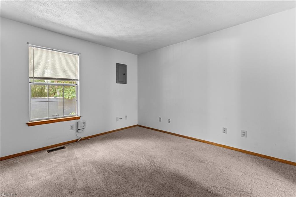 425 Lester RD 4