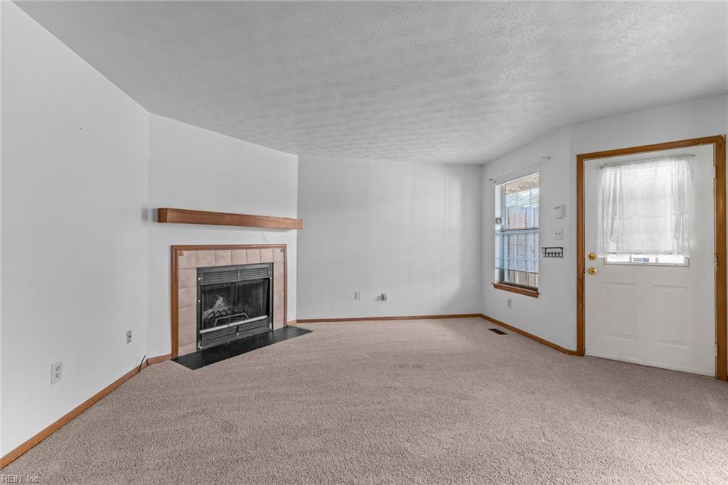 425 Lester RD 4