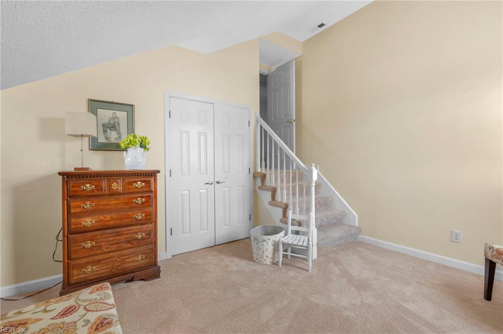 1031 Copper Stone CIR