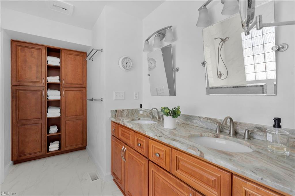 1031 Copper Stone CIR