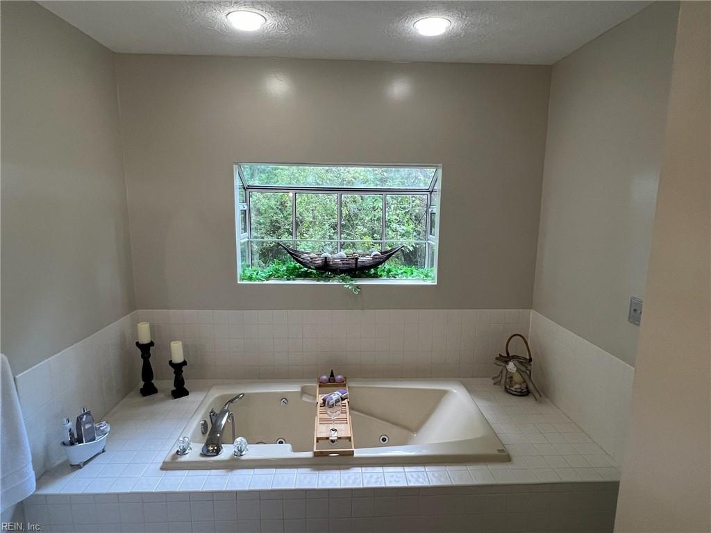 42 Old Fox Hill RD