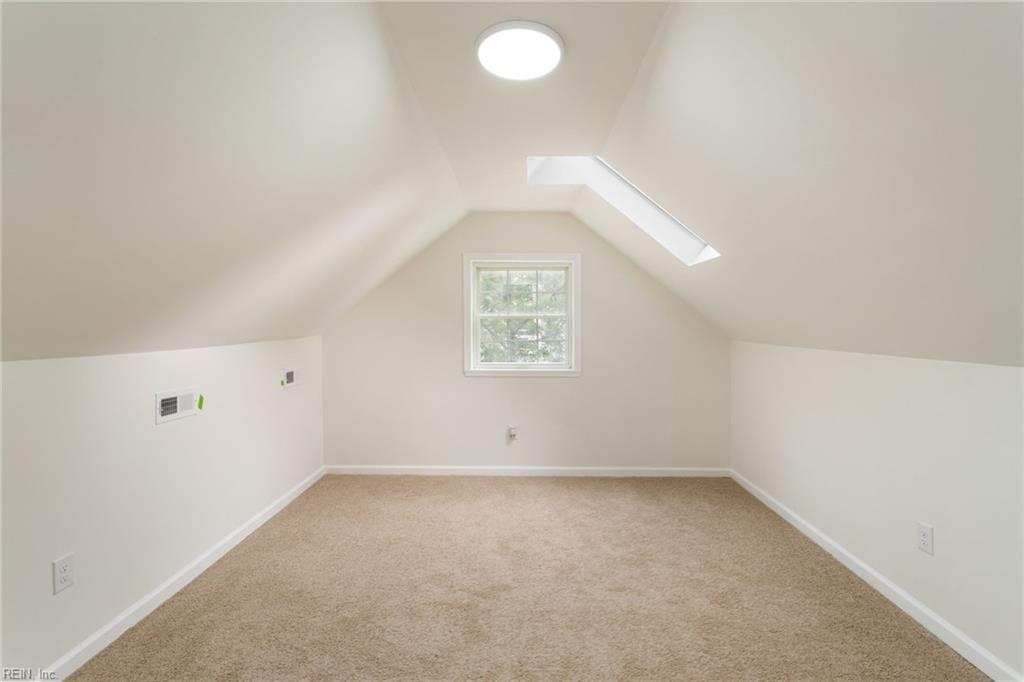 606 Delaware AVE