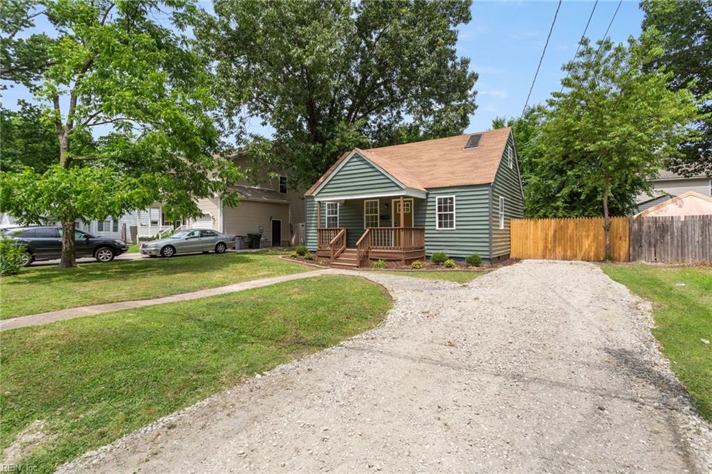 606 Delaware AVE