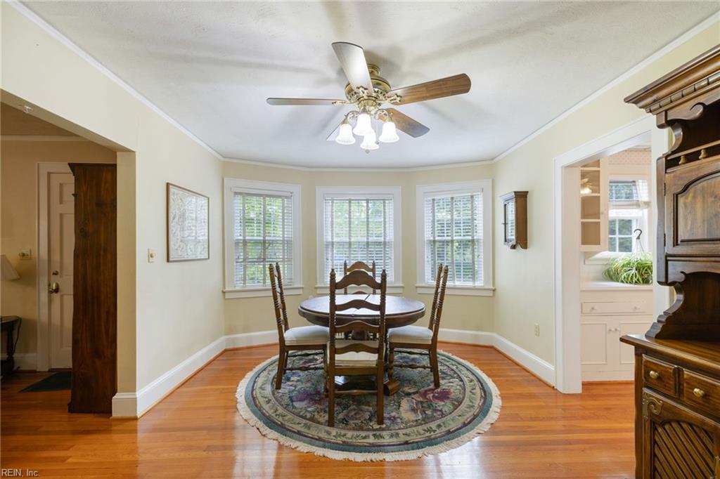 158 Dover CIR