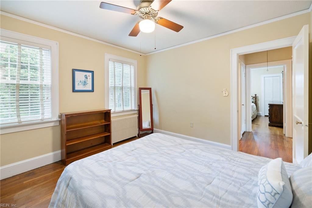 158 Dover CIR