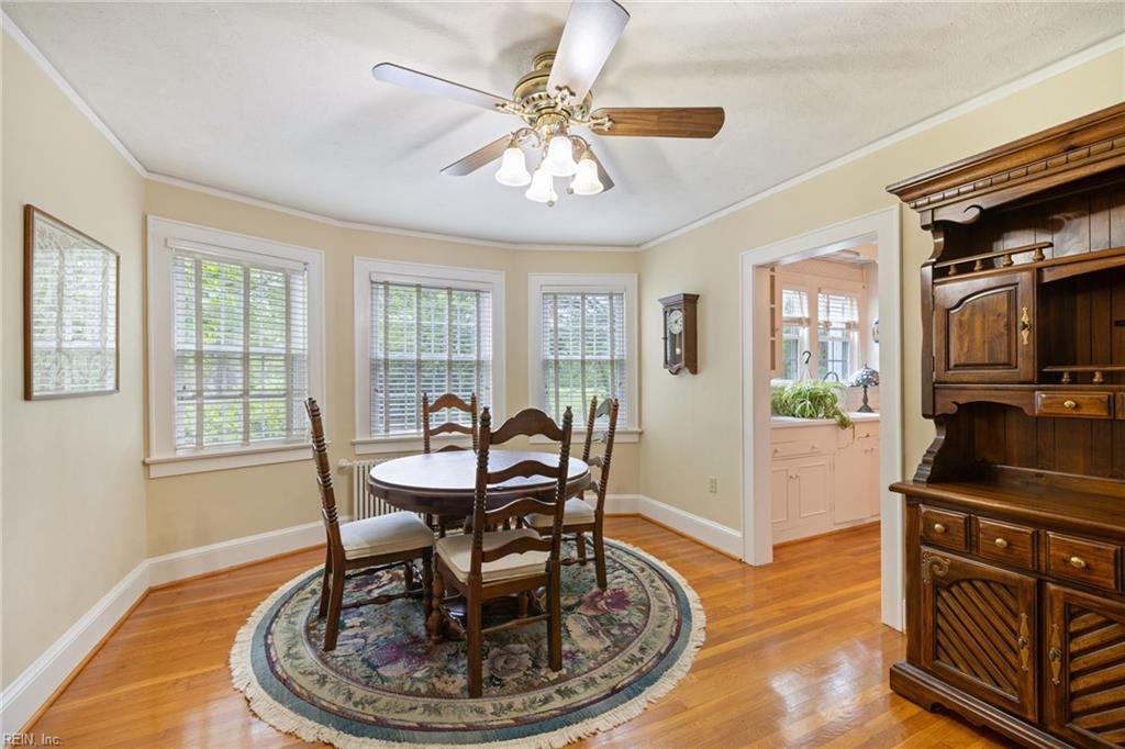 158 Dover CIR