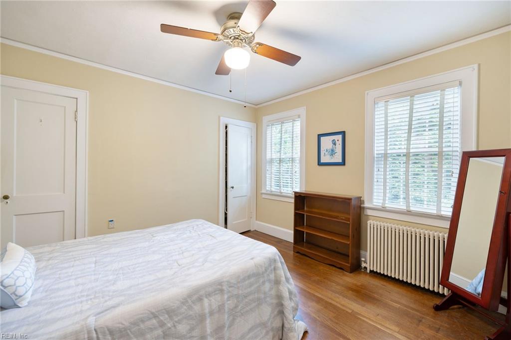 158 Dover CIR