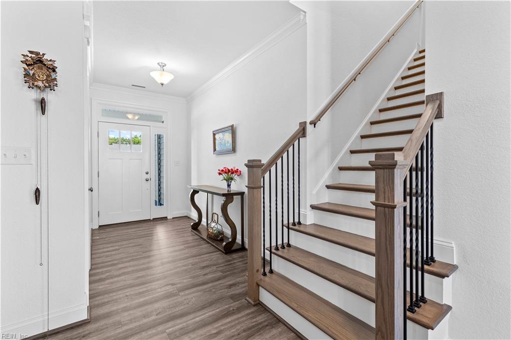 408 Cairns RD