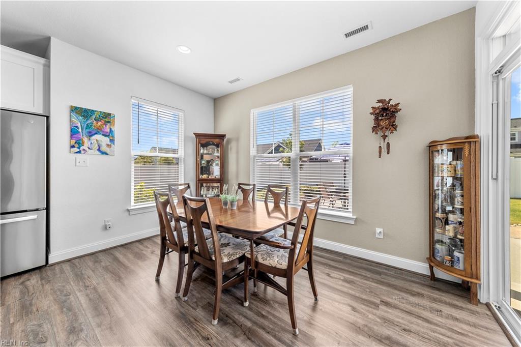 408 Cairns RD