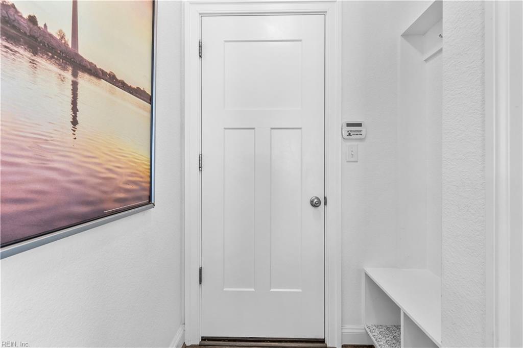 408 Cairns RD