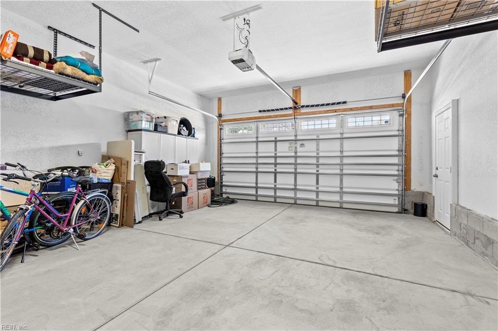 408 Cairns RD