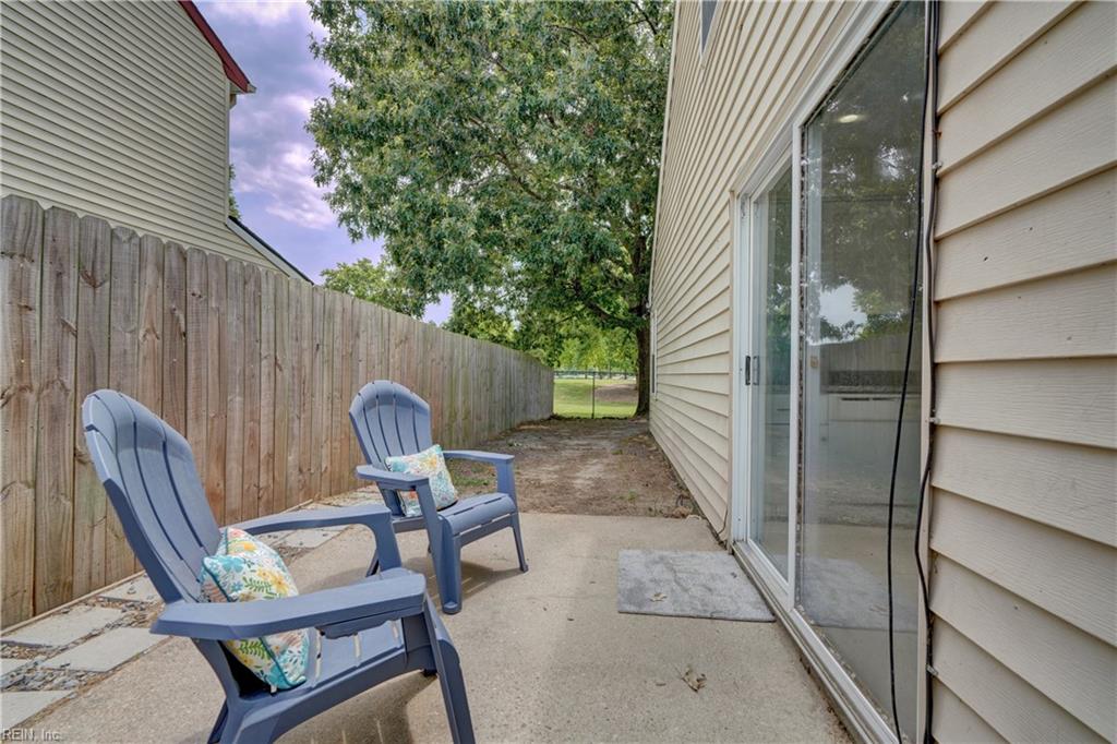3769 Frazier LN