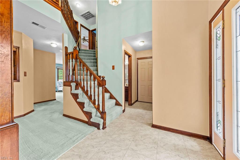 1061 Rolling Point CT