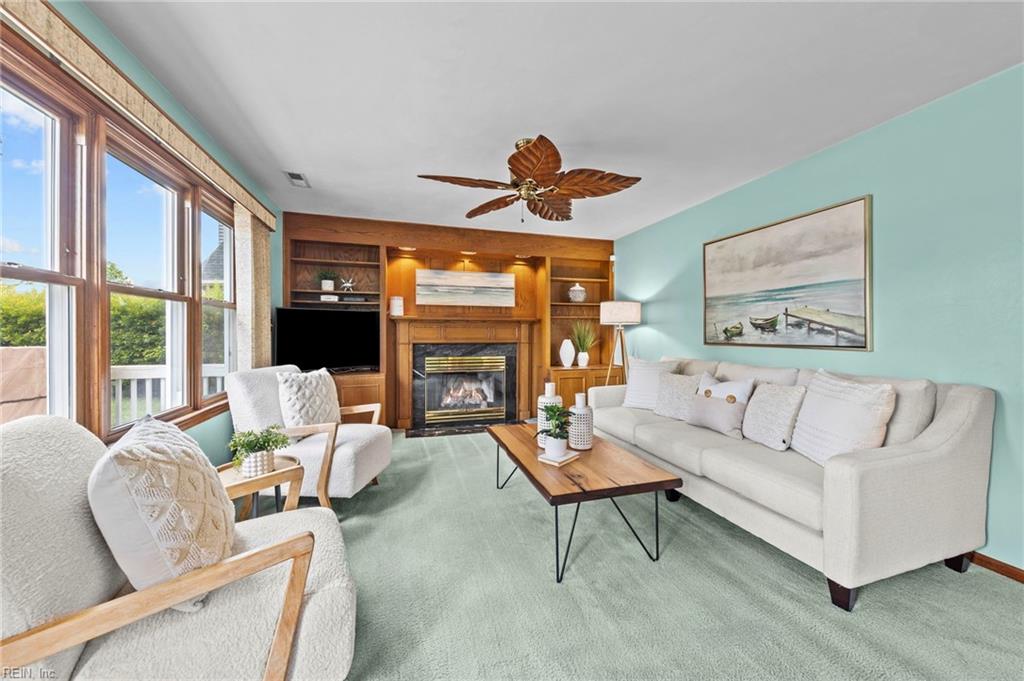 1061 Rolling Point CT