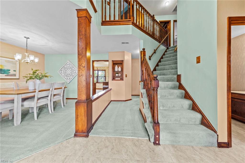 1061 Rolling Point CT