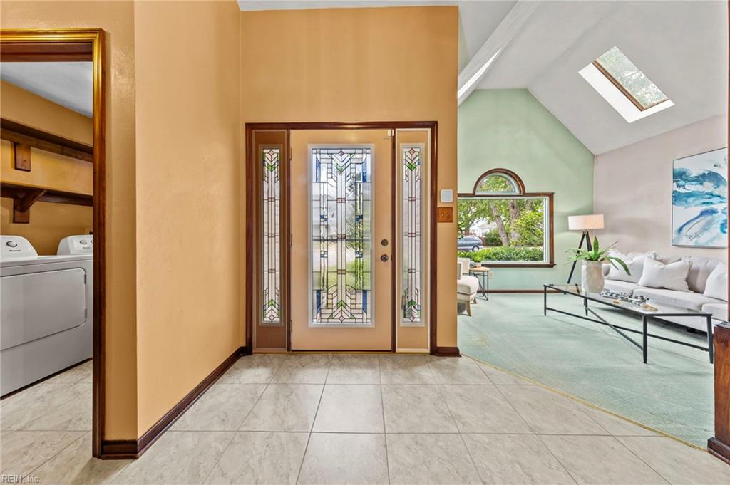 1061 Rolling Point CT
