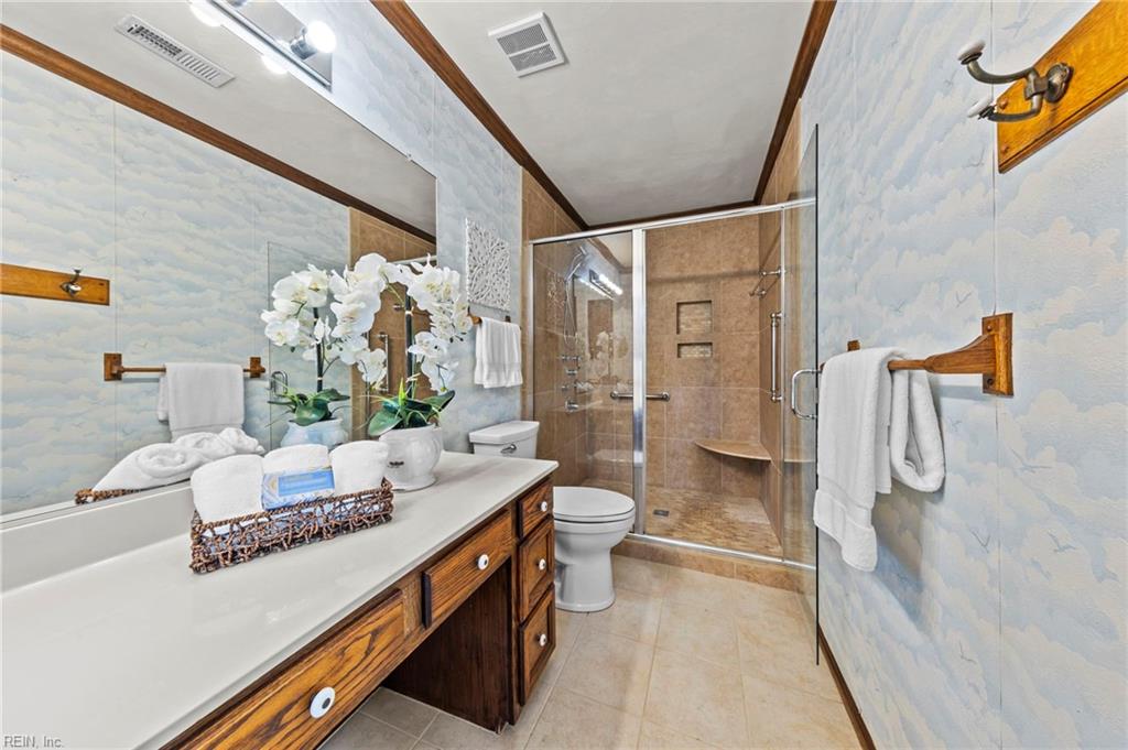 1061 Rolling Point CT