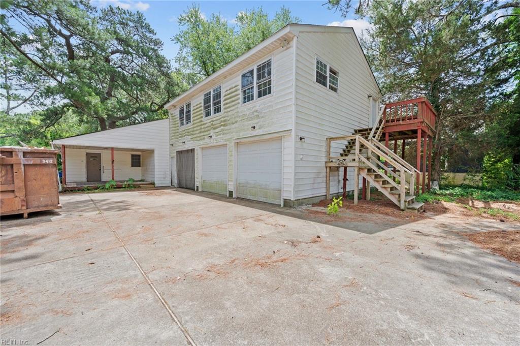 812 West RD
