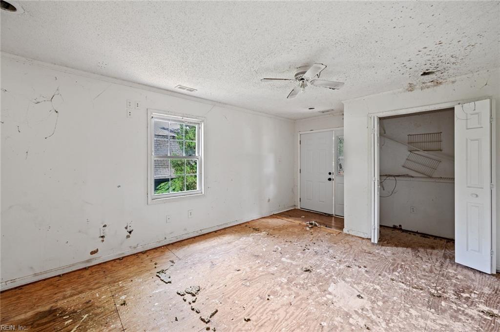 812 West RD