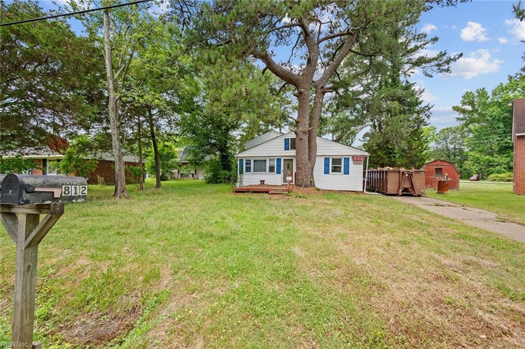 812 West RD