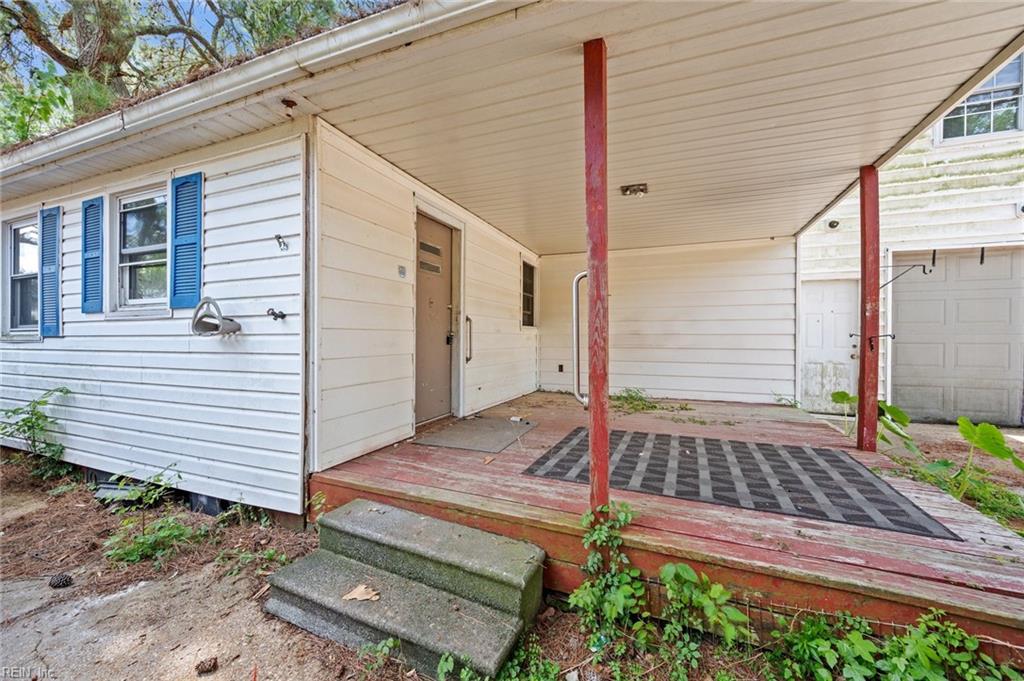 812 West RD