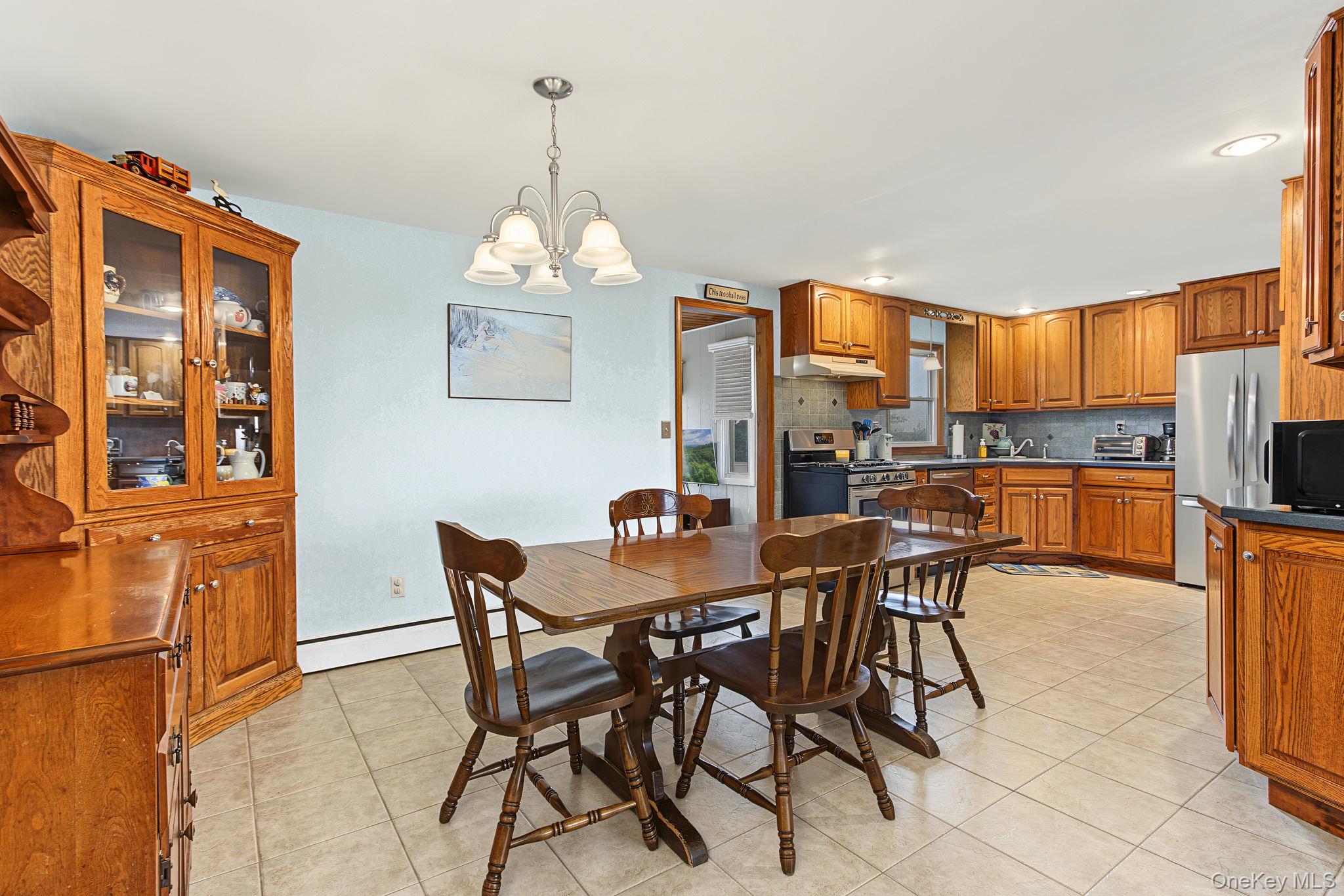 4 Davies Drive