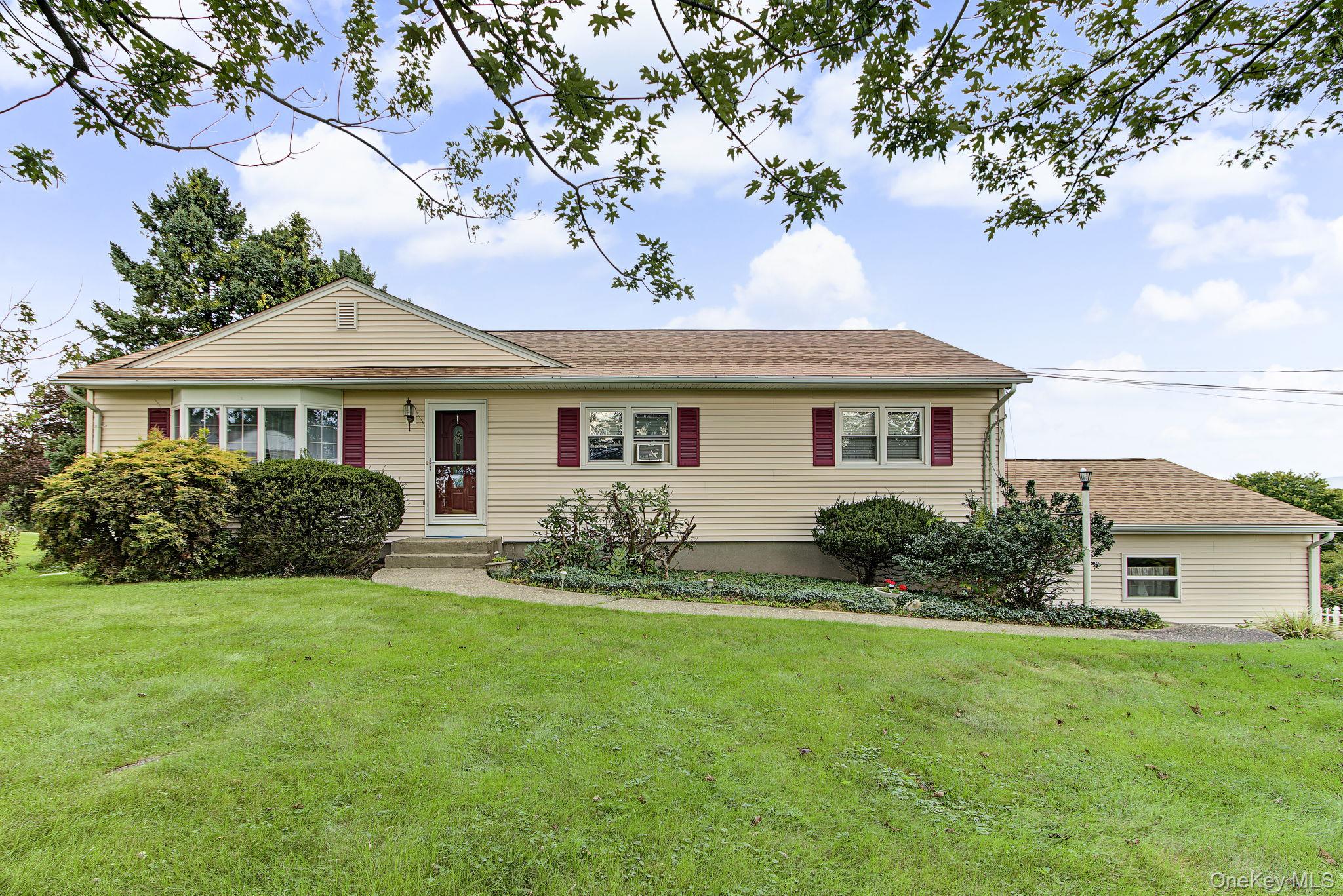 4 Davies Drive