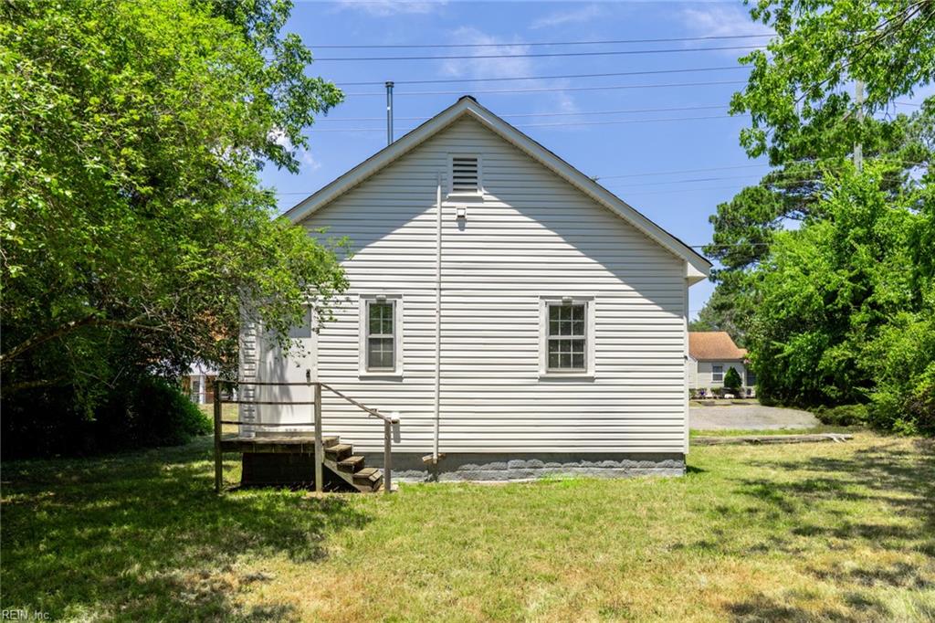 659 W Main ST