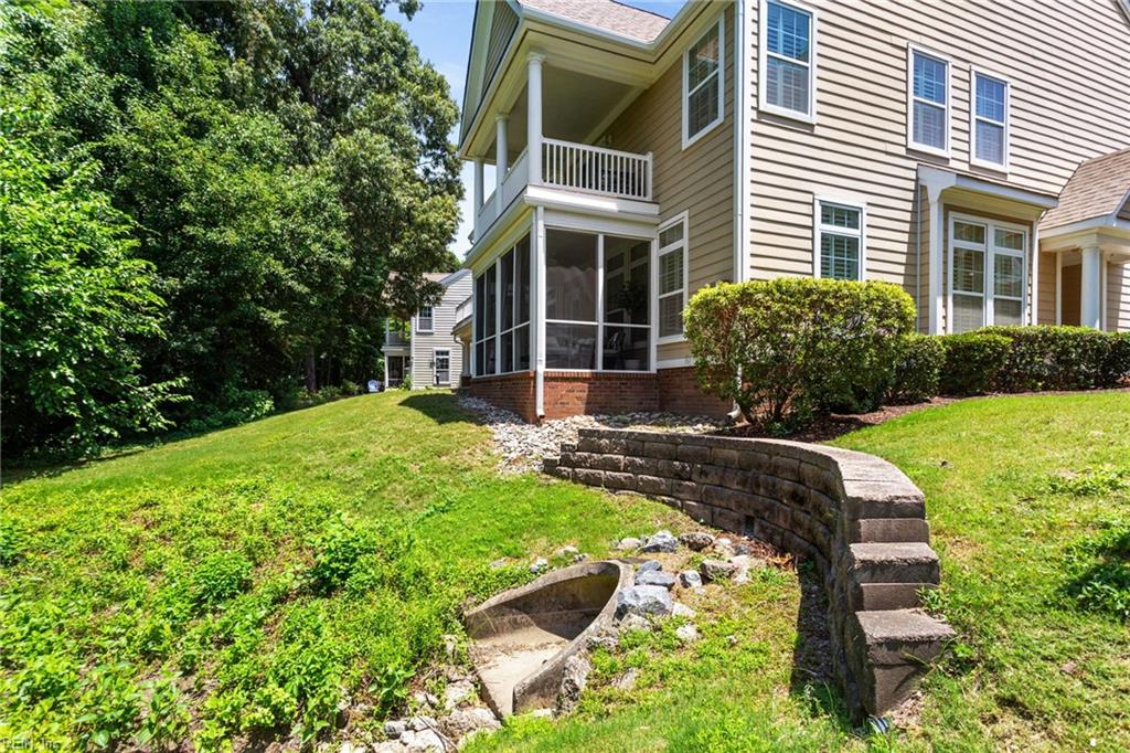 5436 Season LN