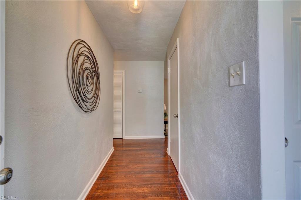 329 Garrison PL