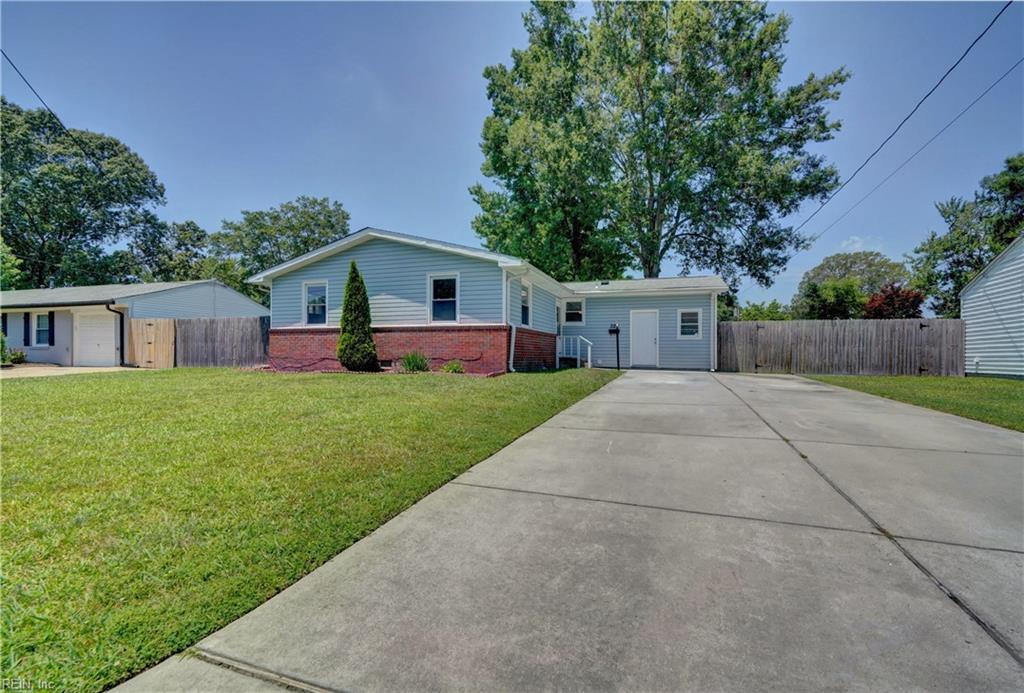 329 Garrison PL