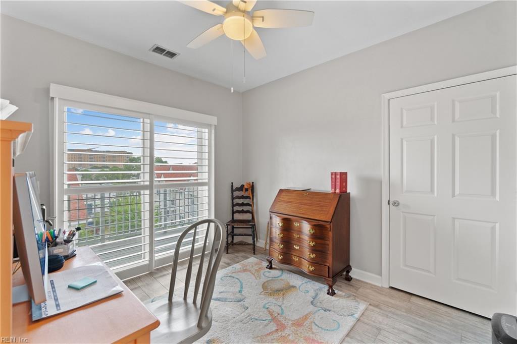 2300 Page Harbor LNDG 304