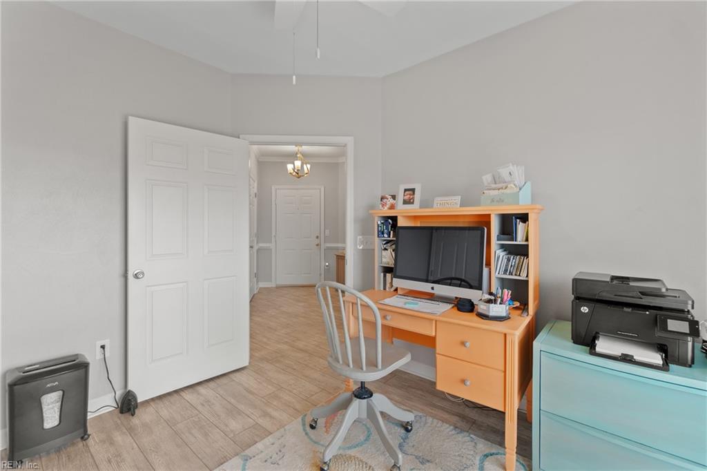 2300 Page Harbor LNDG 304