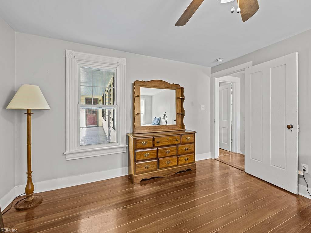 131 Jamestown AVE