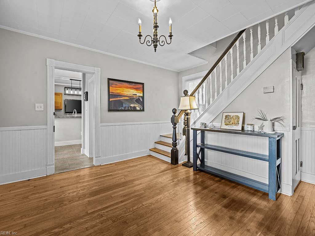 131 Jamestown AVE