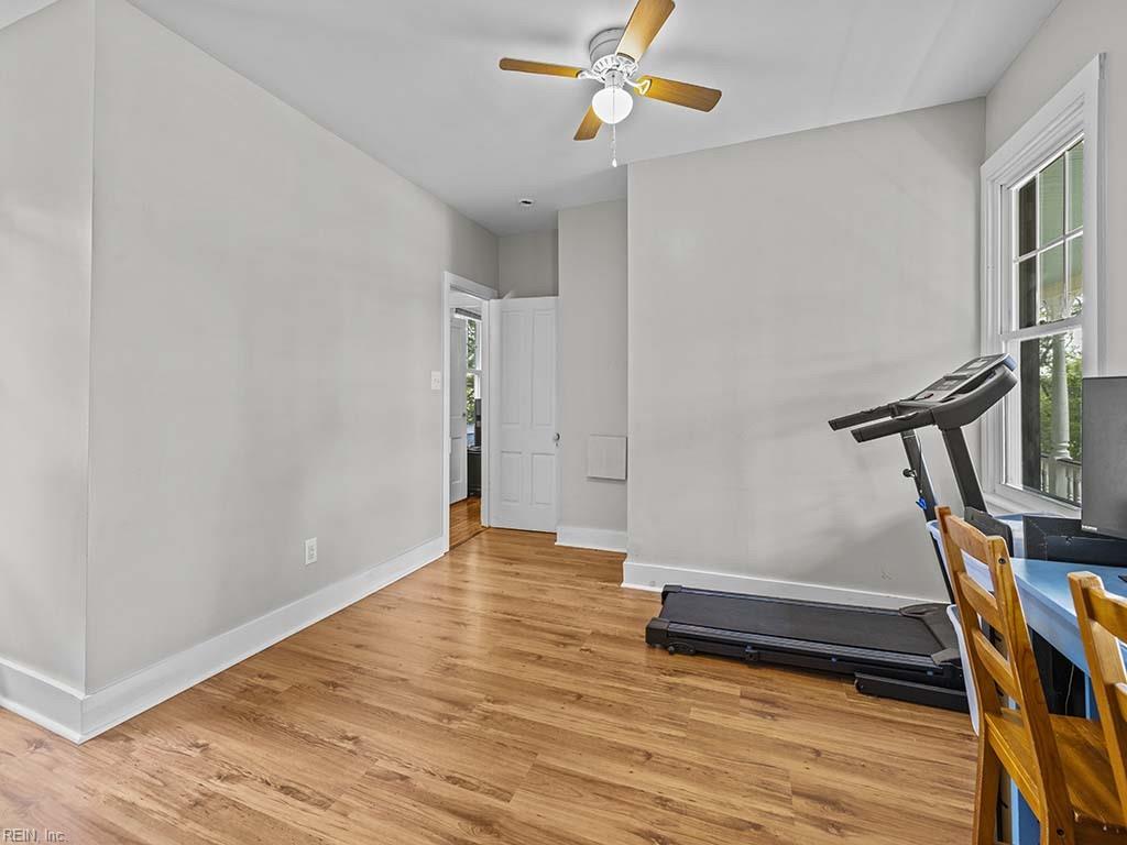 131 Jamestown AVE