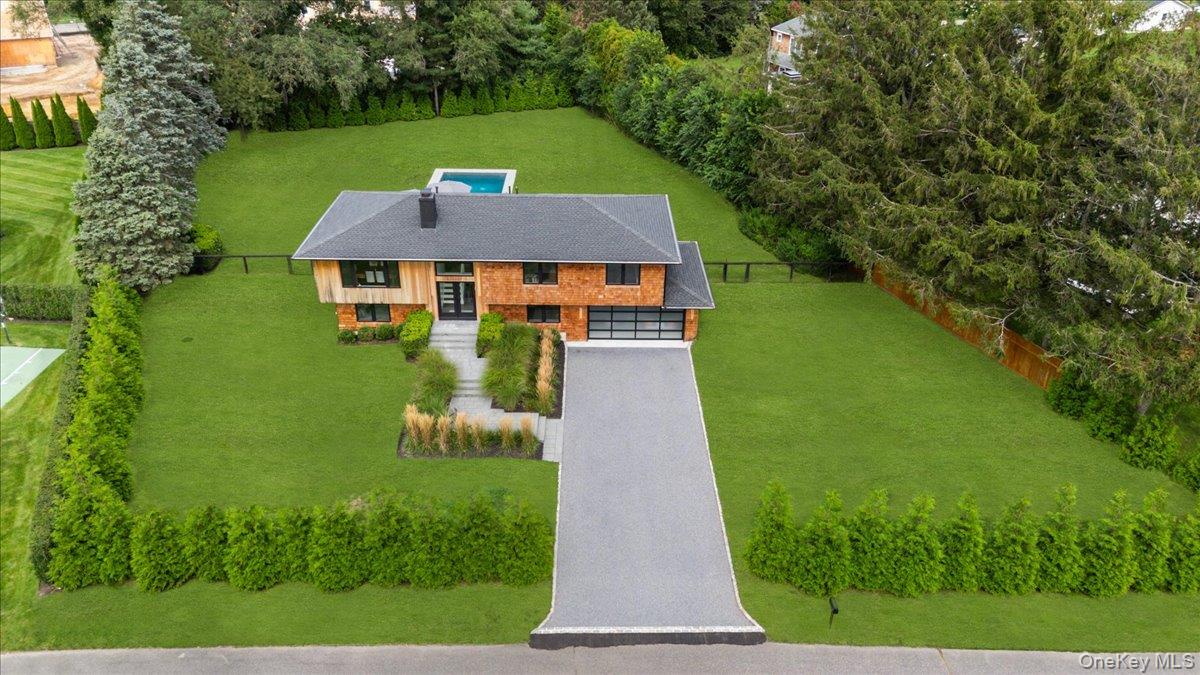 40 Knollwood Drive